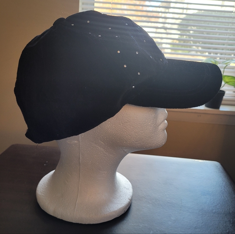 ⛱️ Women's Hat